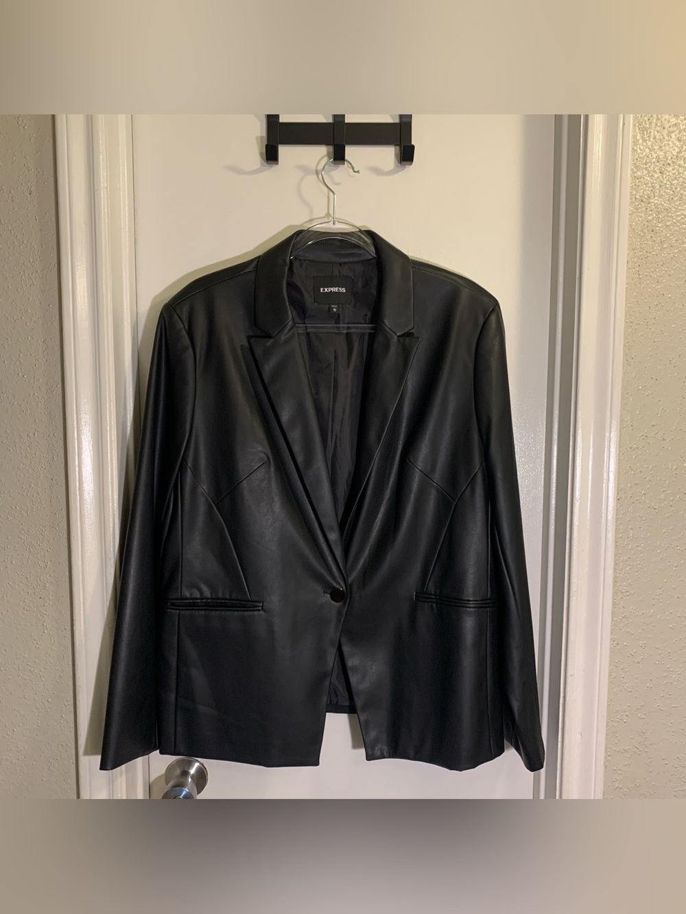 Express Black Faux Leather Blazer Jacket Women’s Size XL